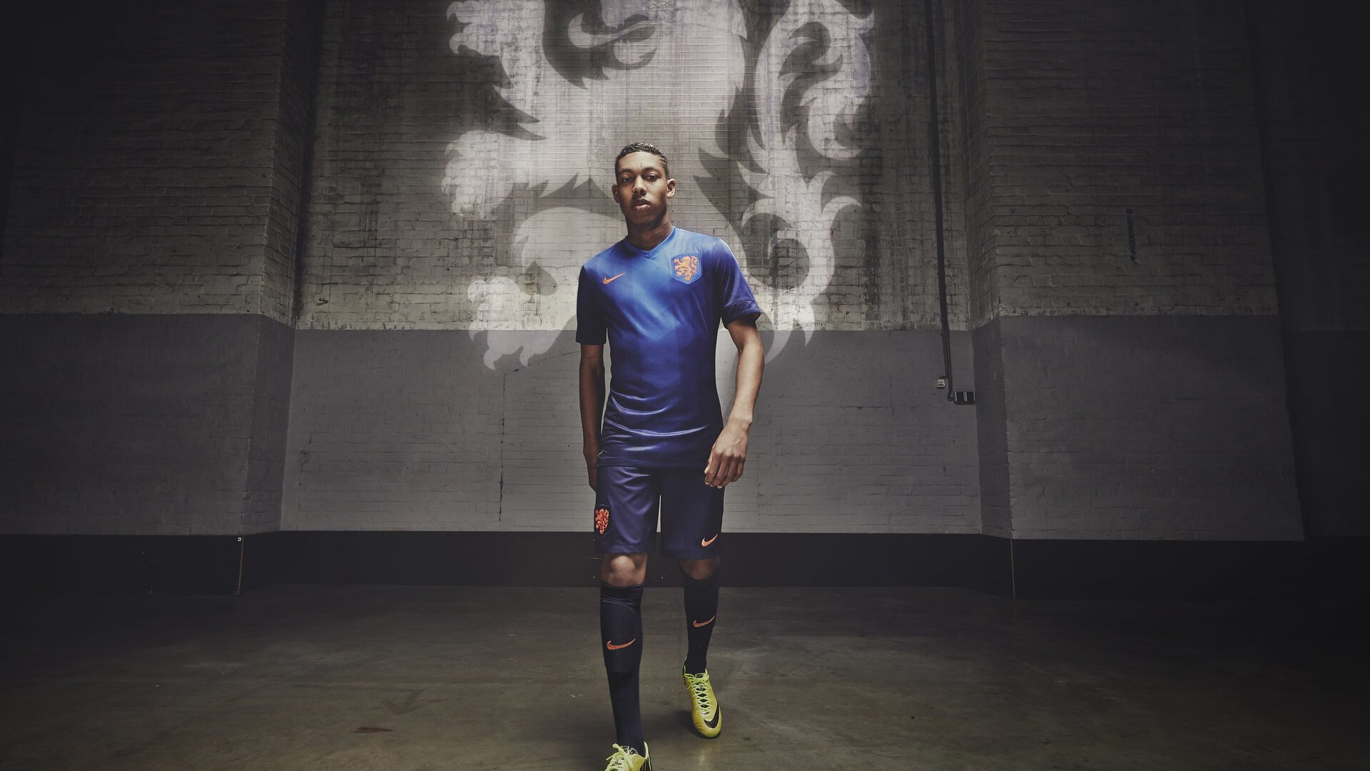 球员个人表现在关键时刻暴露出实力,球员个人简介怎么写